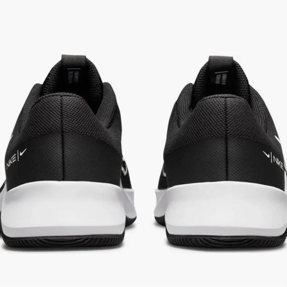 New in Box MC Trainer 2 Sneaker (Men) size 11. - Picture 4 of 5